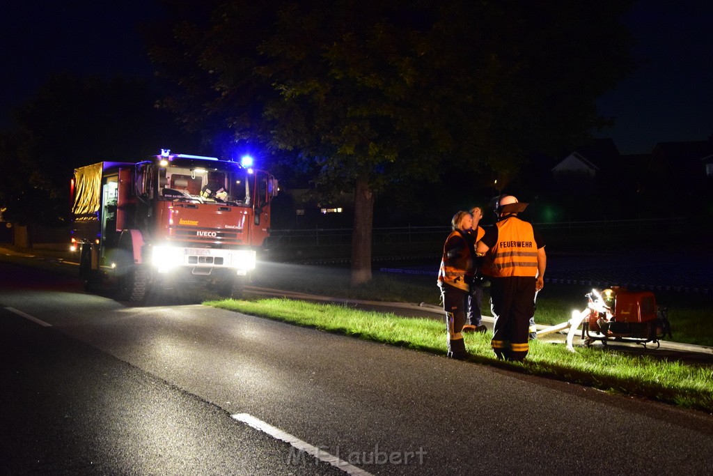 Feuer 4 Pulheim Sinnersdorf Chorbuschstr P119.JPG - Miklos Laubert